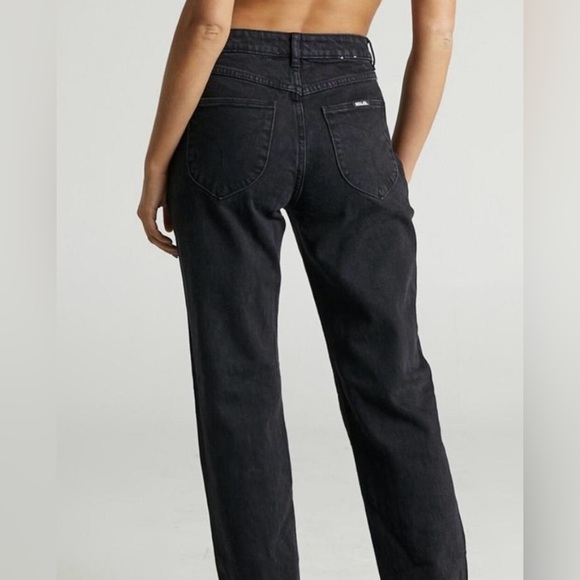 ROLLA'S Classic Straight Jeans in Comfort Cosmos Black - Picture 2 of 6